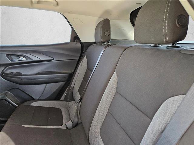 Used 2022 Chevrolet TrailBlazer LT w/ Convenience Package image 17