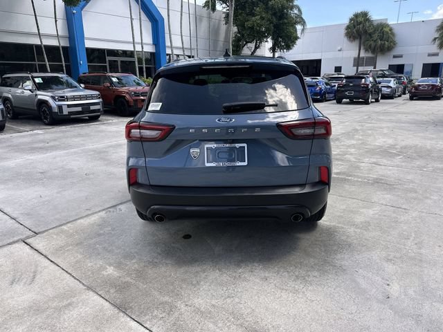 Used 2025 Ford Escape ST-Line FWD image 36