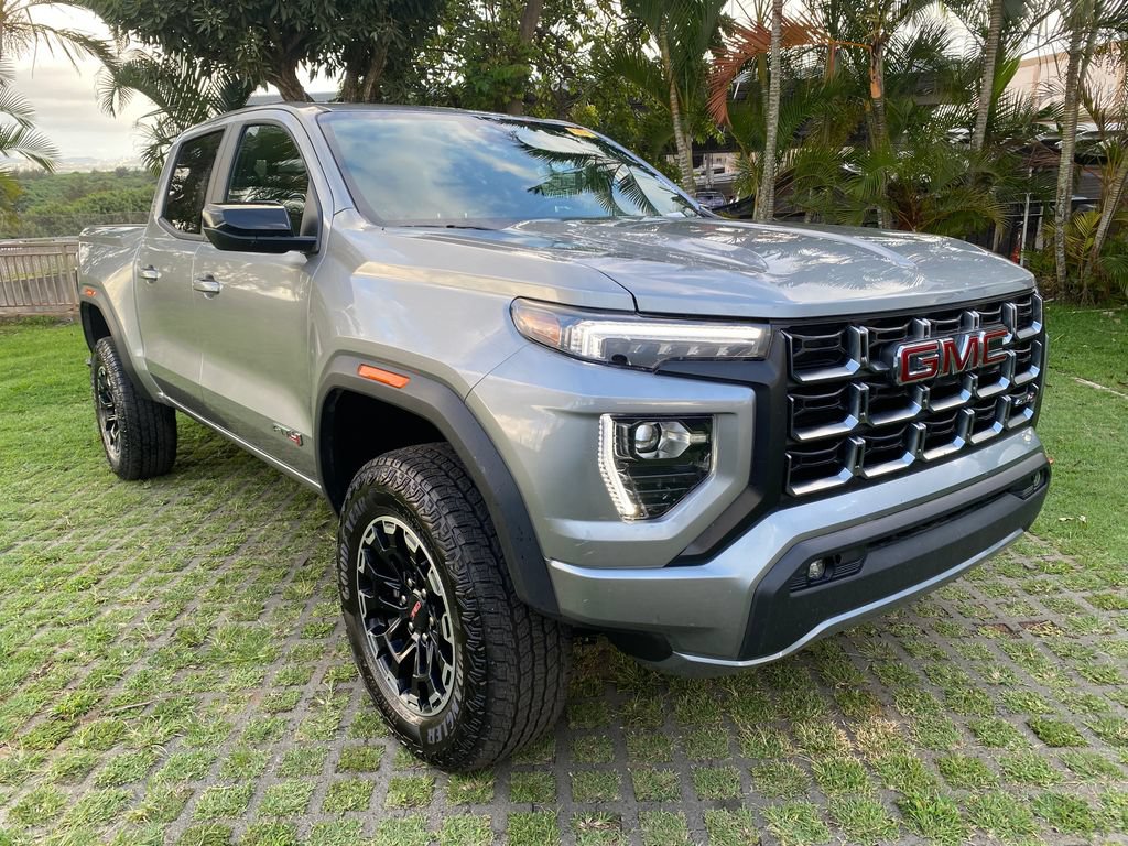 Used 2026 GMC Canyon AT4 AWD/4WD image 1
