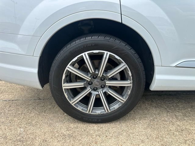 Used 2019 Audi Q7 3.0T Premium Plus w/ Premium Plus Package AWD/4WD image 40