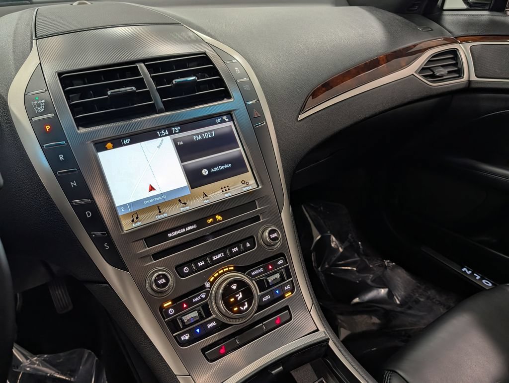Used 2017 Lincoln MKZ Select w/ Select Plus Package AWD/4WD image 13