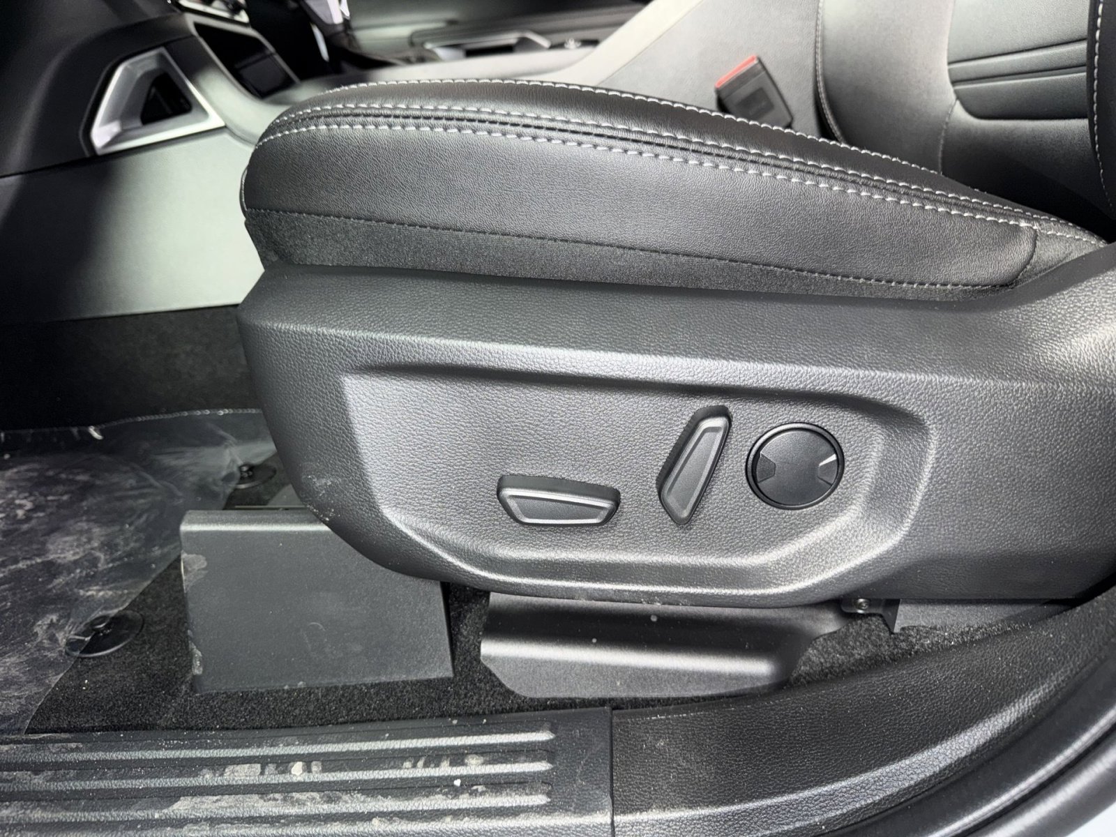 New 2026 Ford Ranger Lariat AWD/4WD image 30