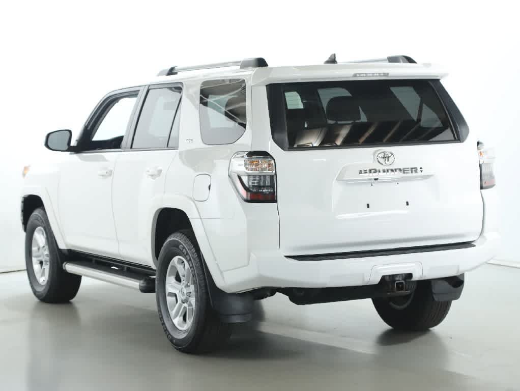 Certified 2023 Toyota 4Runner SR5 Premium w/ Moonroof Package AWD/4WD image 40