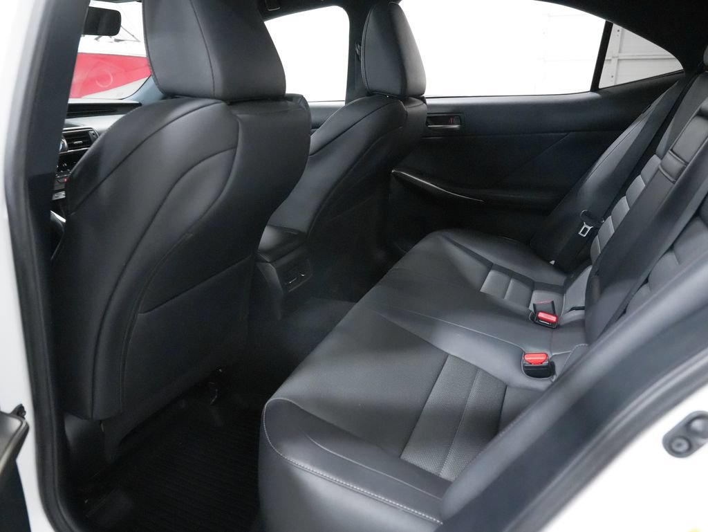 Used 2018 Lexus IS 350 F Sport RWD image 29