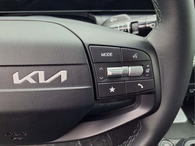 New 2026 Kia K4 EX FWD image 11