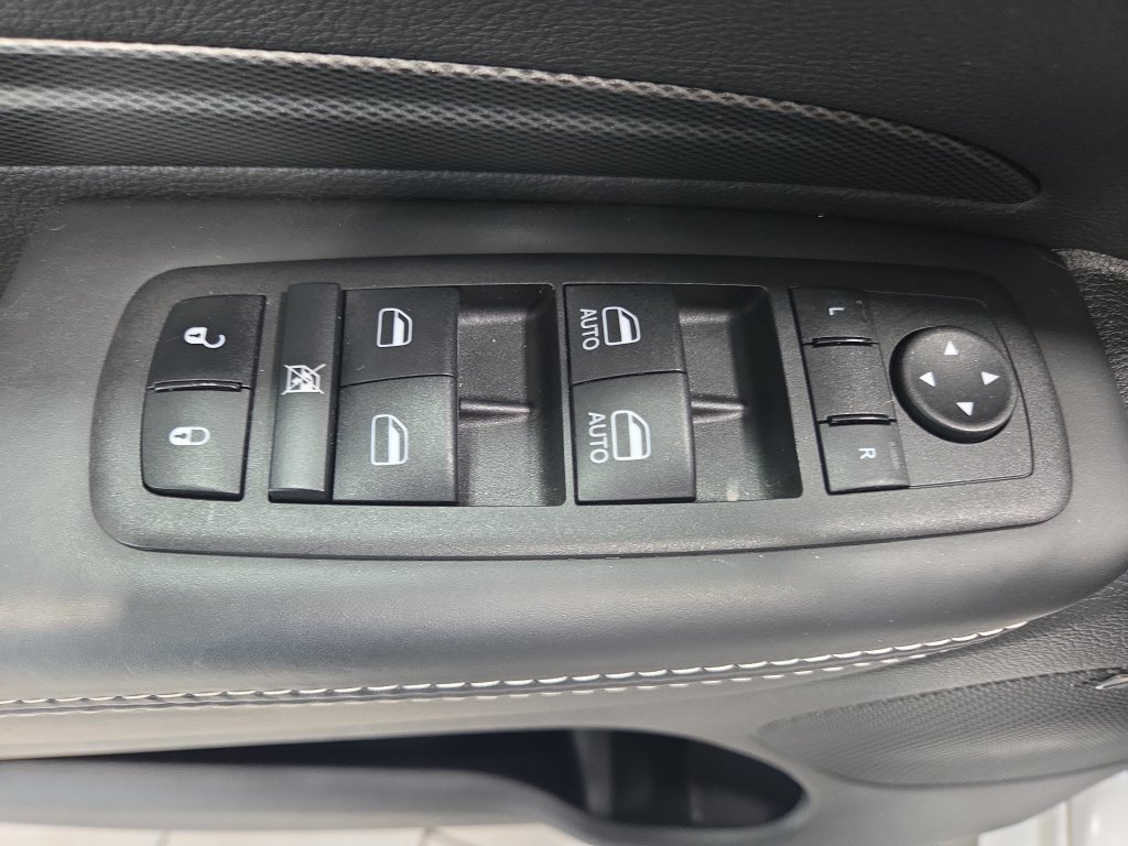 Used 2023 Dodge Durango SRT w/ Black Package AWD/4WD image 33