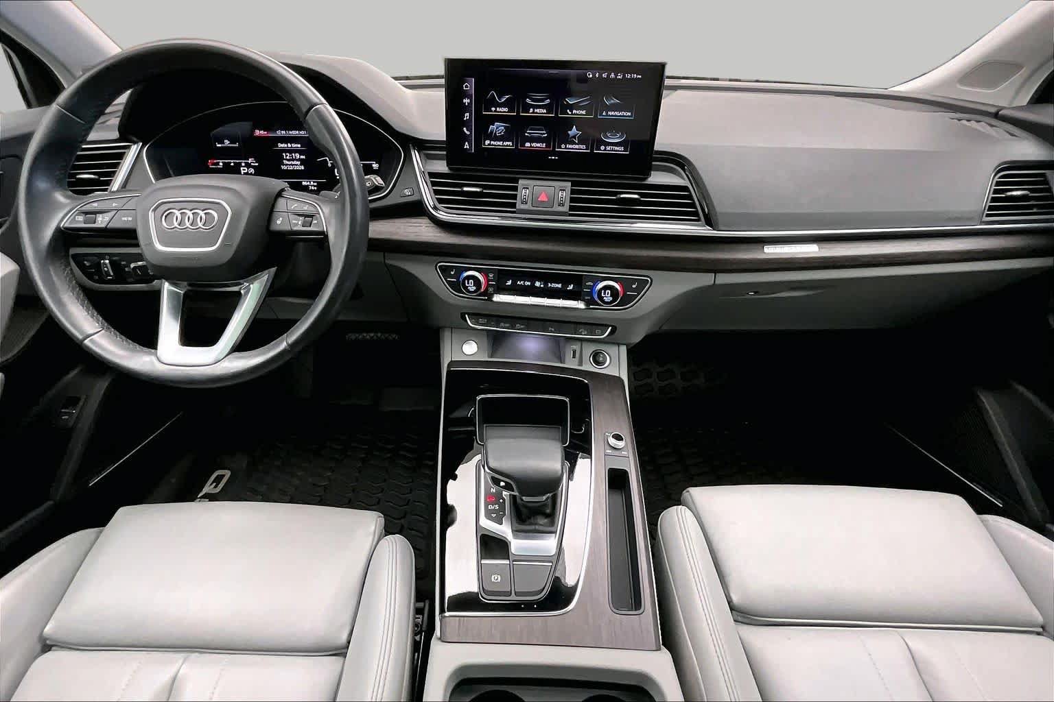 Certified 2024 Audi Q5 2.0T Premium Plus w/ Premium Plus Package AWD/4WD image 16
