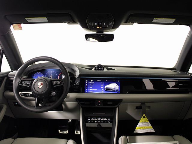 New 2025 Porsche Macan 4S Electric image 13