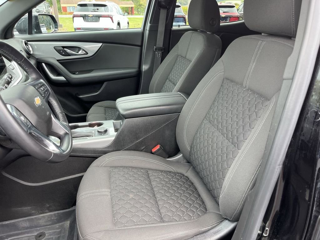 Used 2019 Chevrolet Blazer LT image 18