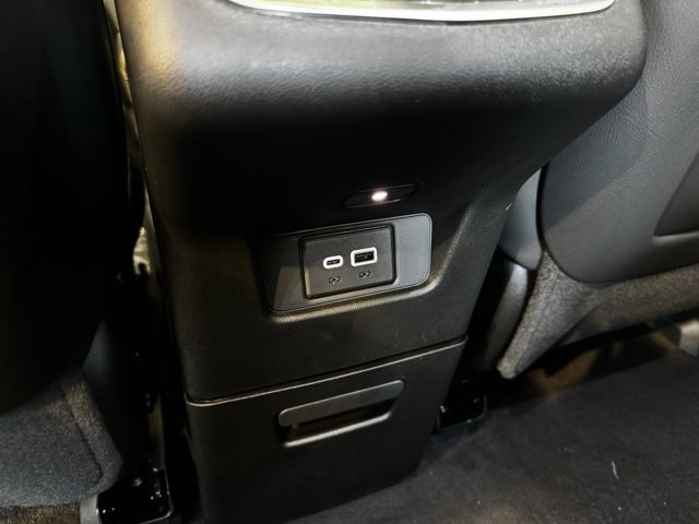 New 2025 Cadillac XT6 Premium Luxury image 10