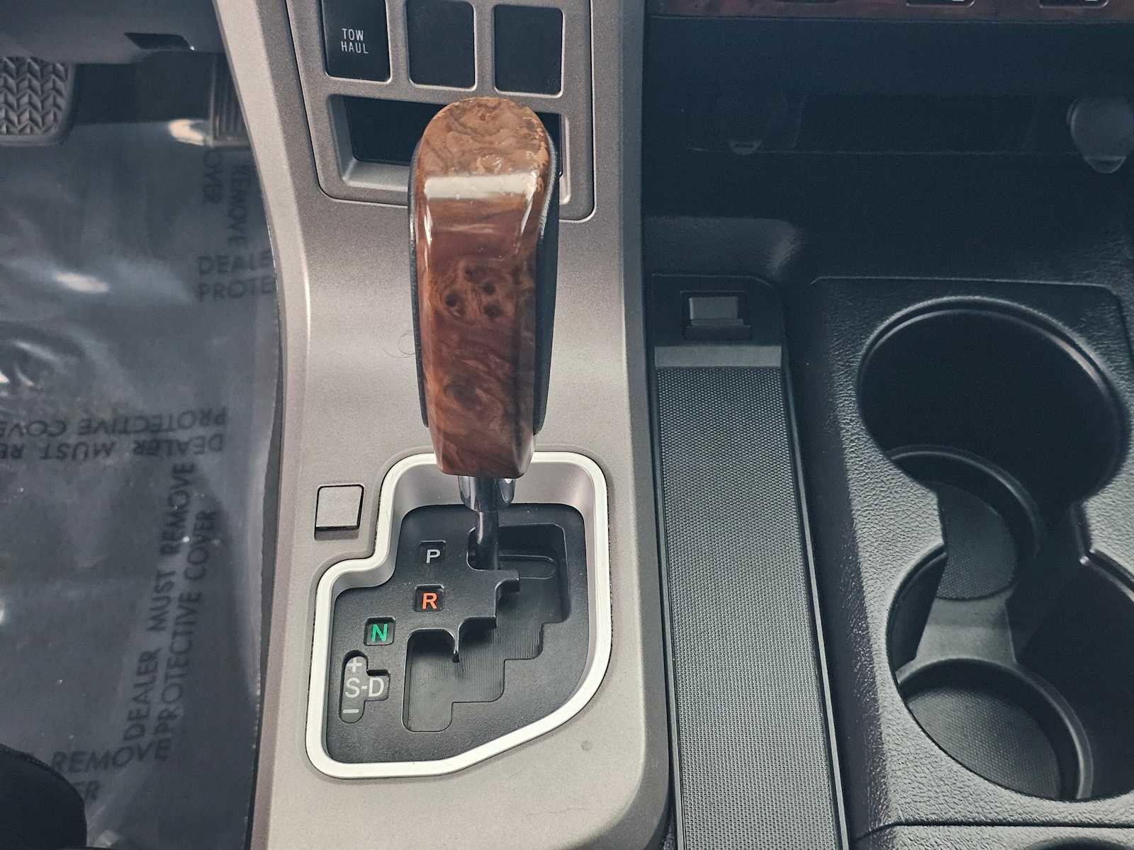 Used 2011 Toyota Tundra Limited w/ Platinum Pkg image 30