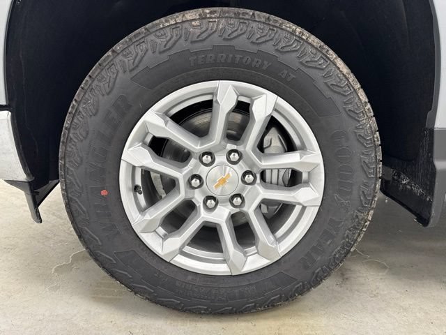 New 2026 Chevrolet Silverado 1500 LT w/ Z71 Off-Road Package AWD/4WD image 40