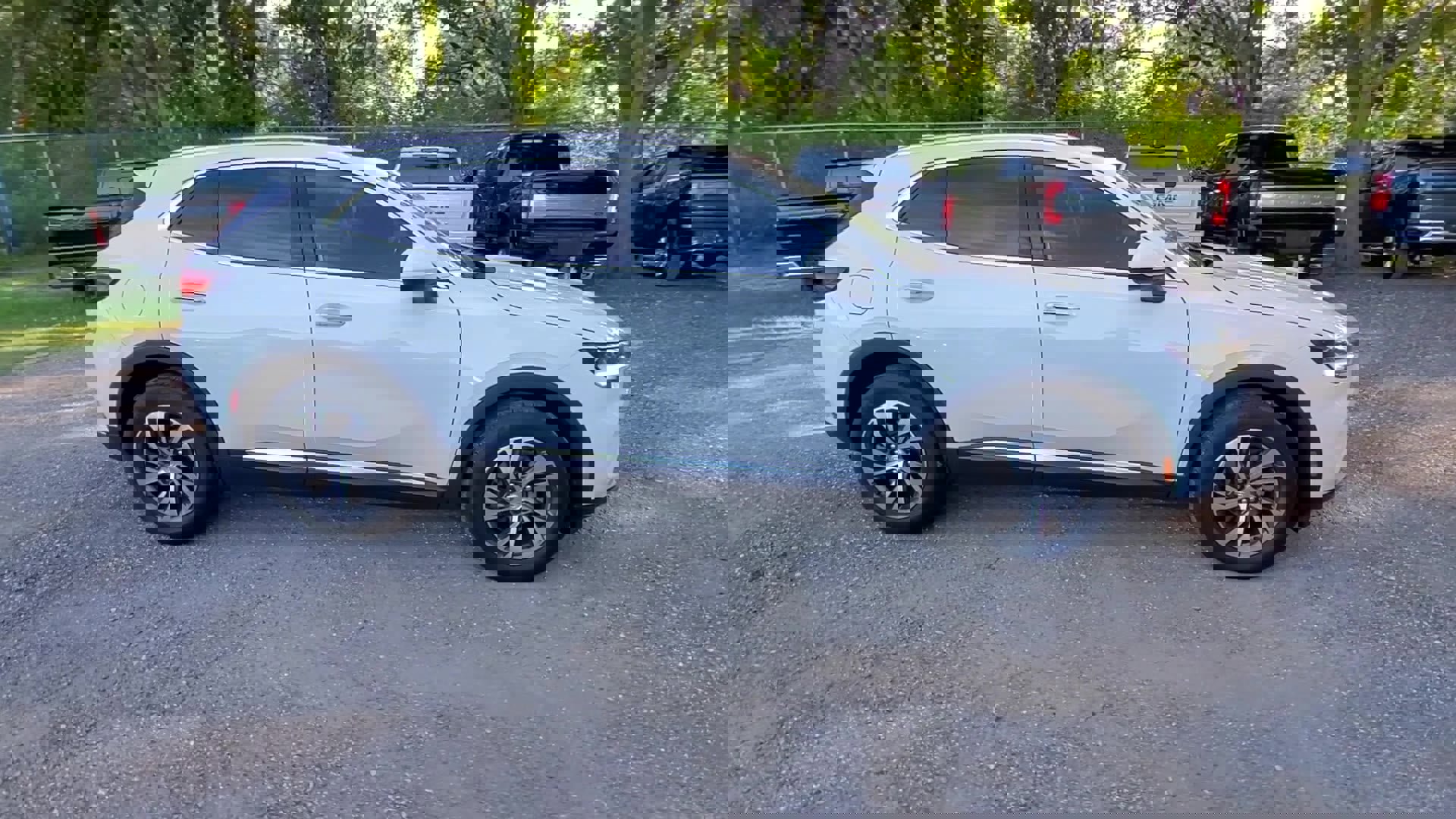 Used 2021 Buick Envision Essence image 46