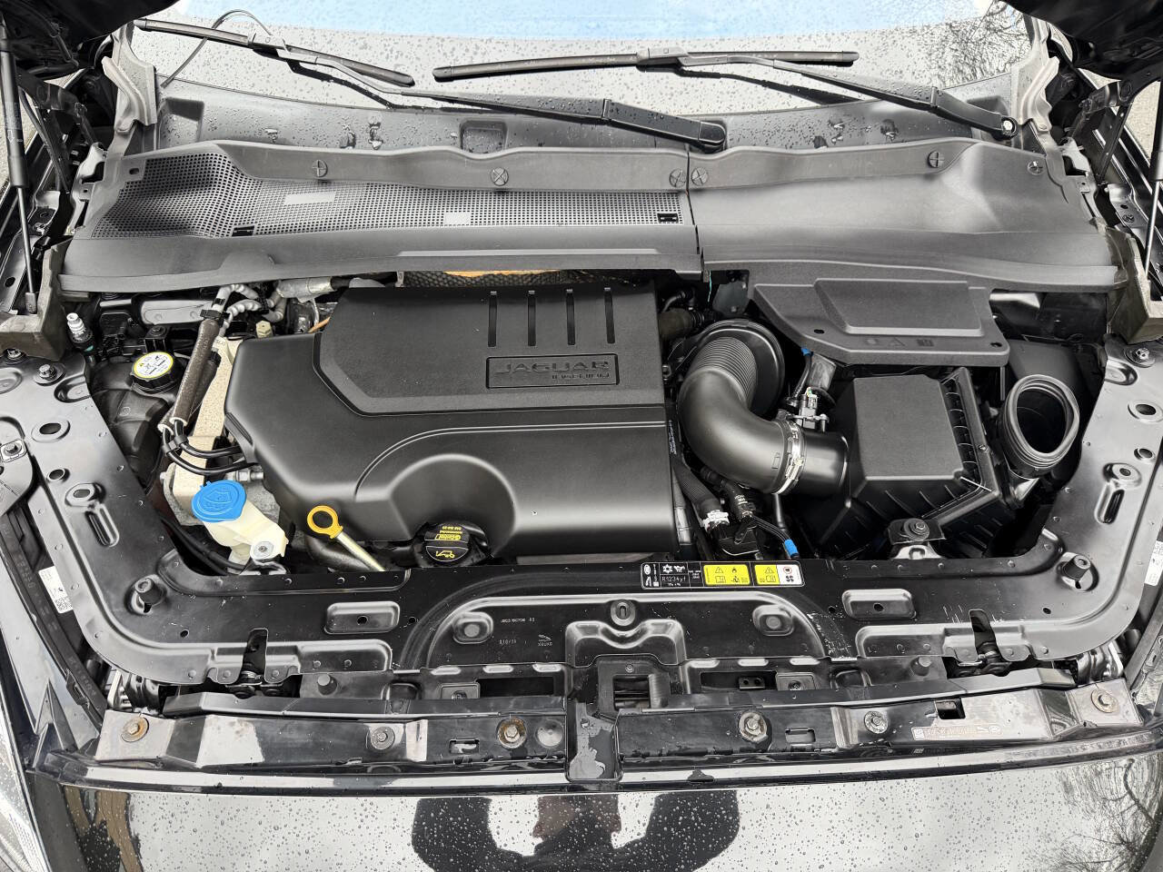 Used 2019 Jaguar E-PACE image 33