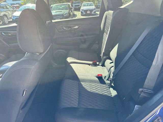 Used 2019 Nissan Rogue SV w/ Premium Package image 14