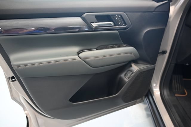 New 2026 GMC Terrain AT4 w/ Convenience Package III AWD/4WD image 25