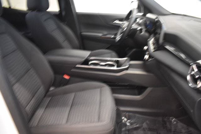 Used 2025 Chevrolet Equinox LT AWD/4WD image 19