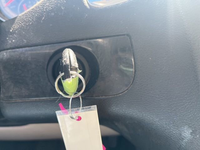 Used 2013 Dodge Grand Caravan SXT image 22