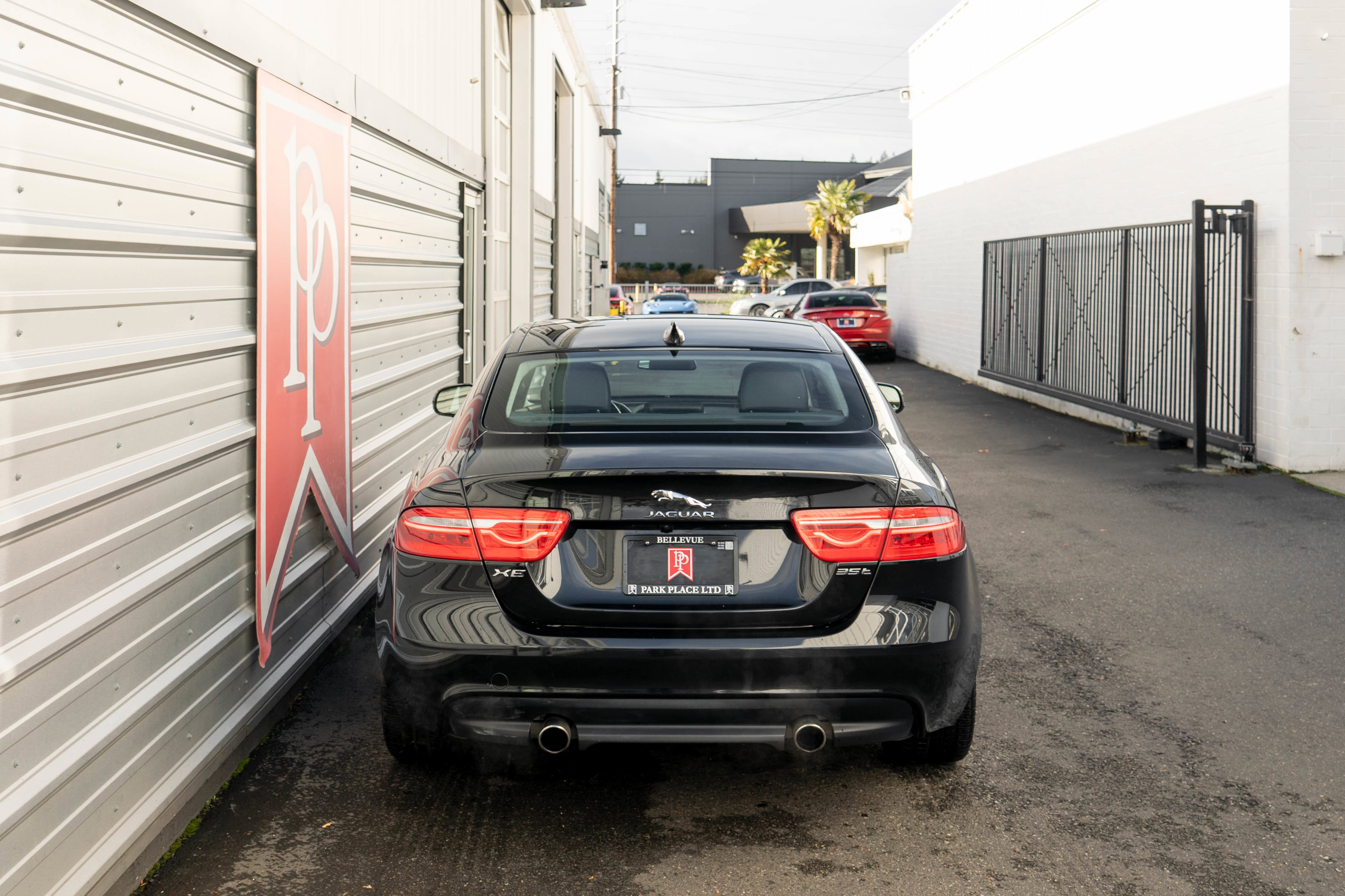 Used 2018 Jaguar XE Prestige image 39