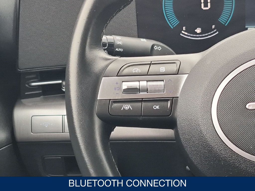 Certified 2025 Hyundai Kona SEL AWD/4WD image 19