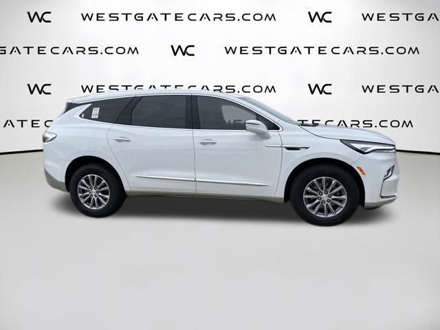 Used 2022 Buick Enclave Essence image 24