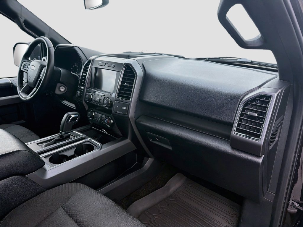 Used 2019 Ford F150 XLT w/ Equipment Group 302A Luxury AWD/4WD image 30