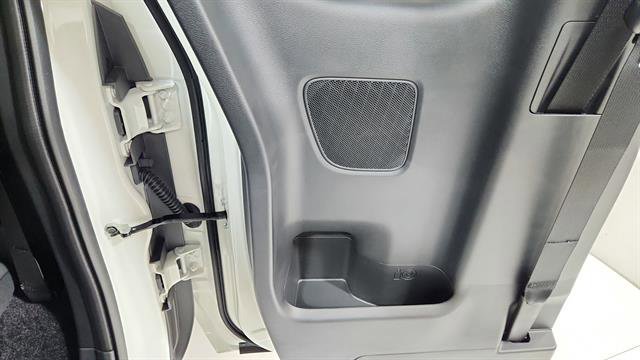 New 2026 Nissan Frontier S image 20