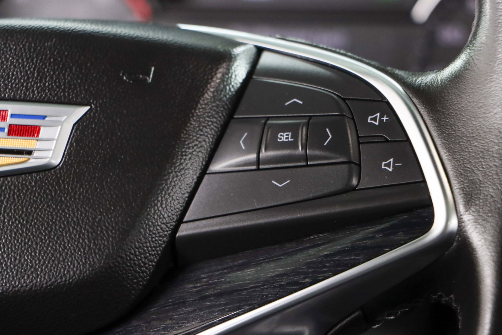 Used 2023 Cadillac XT5 Premium Luxury image 14