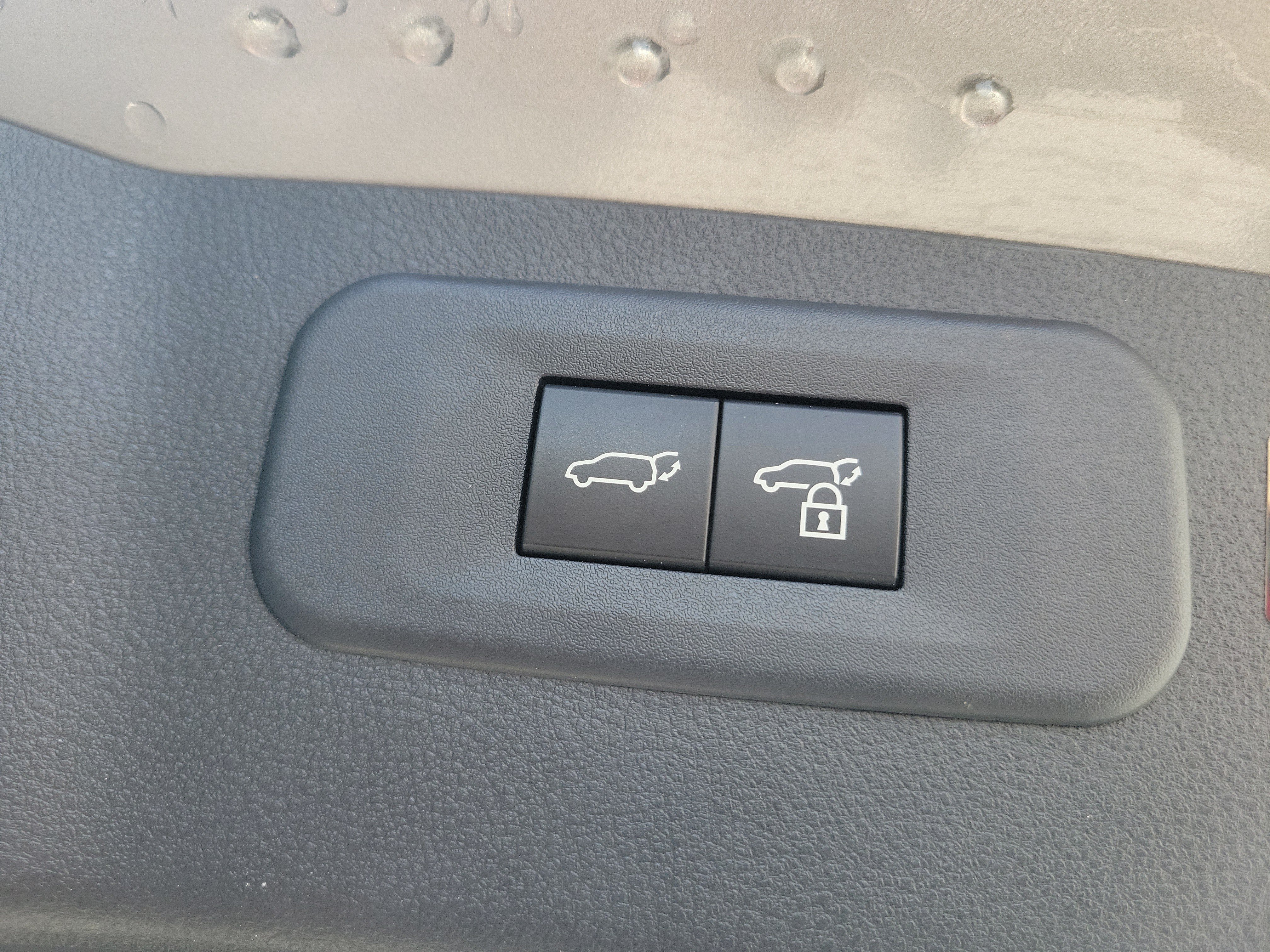 Used 2024 Lexus NX 250 FWD w/ Cold Area Package image 10