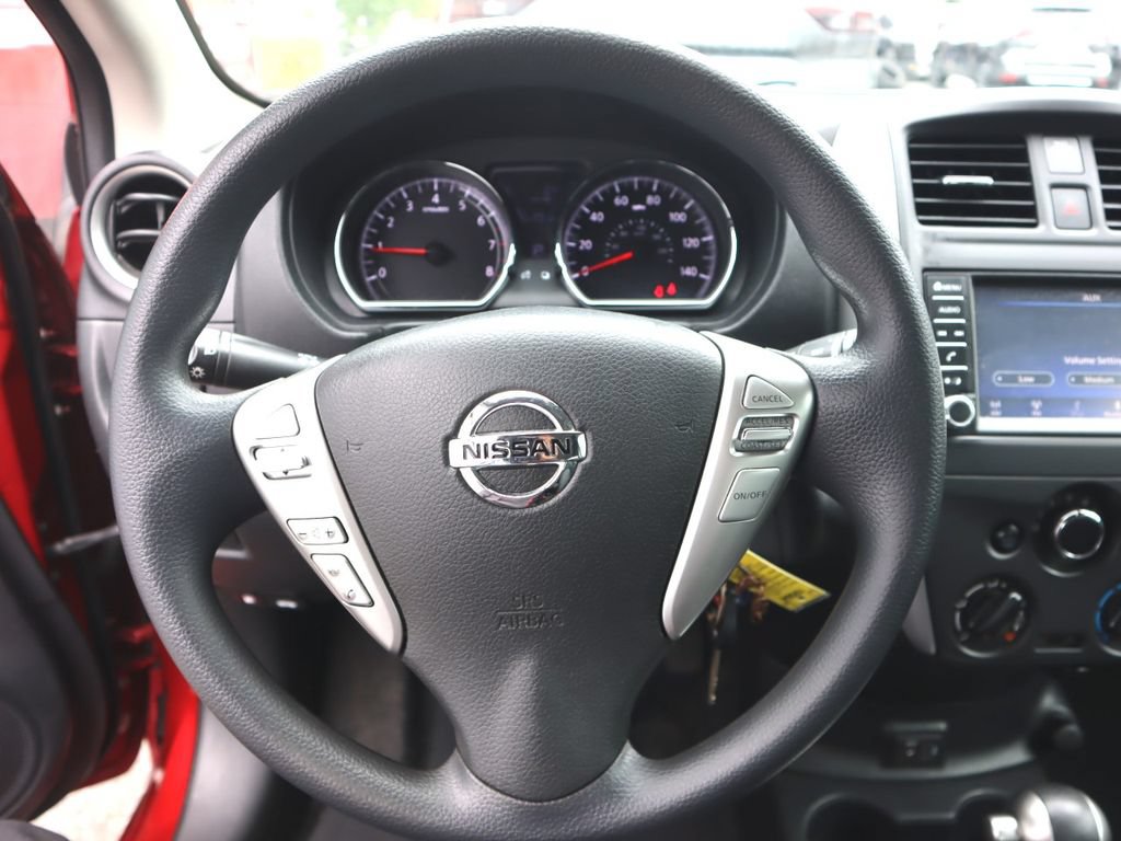 Used 2019 Nissan Versa SV FWD image 11