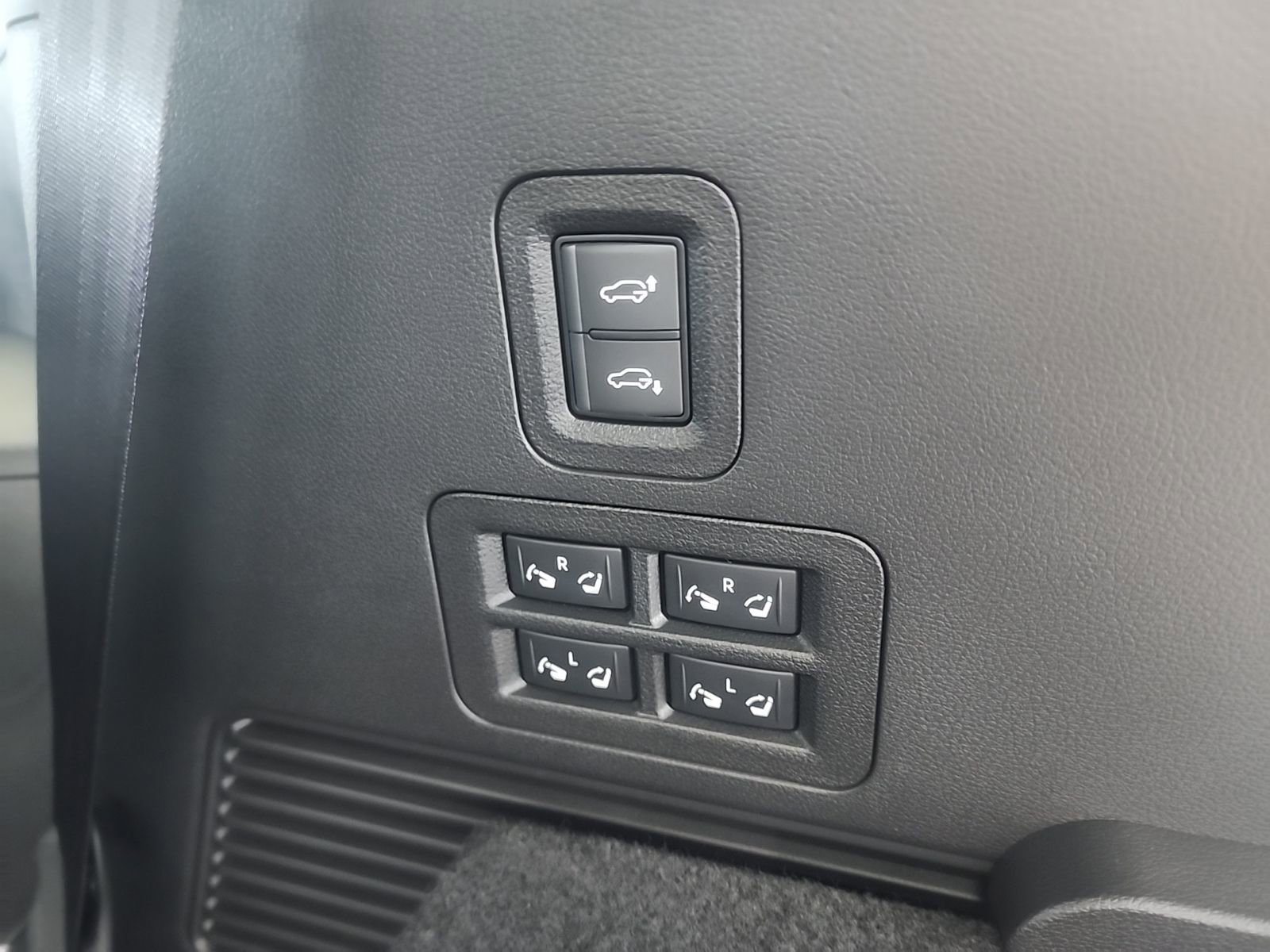 New 2026 INFINITI QX80 Autograph image 21