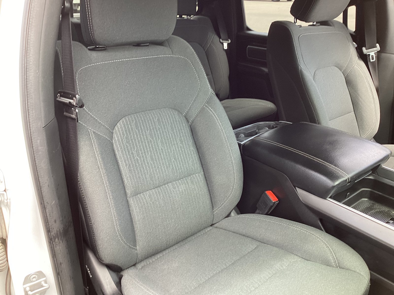 Used 2022 RAM 1500 Big Horn AWD/4WD image 21