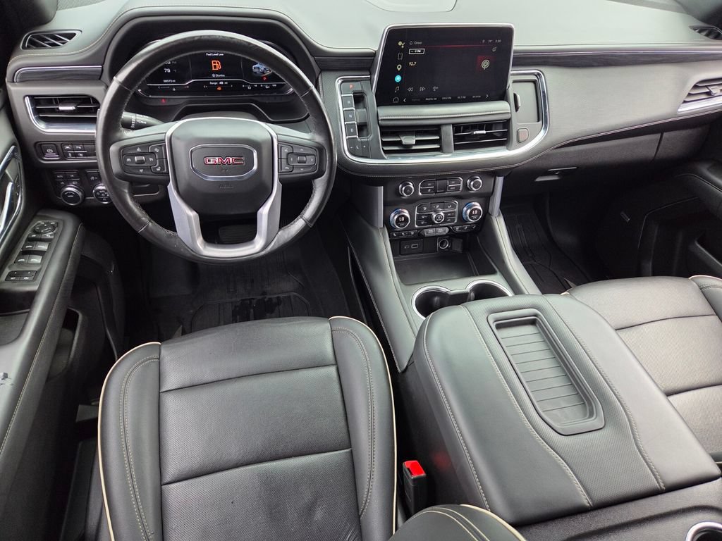 Used 2022 GMC Yukon XL SLT w/ SLT Premium Package AWD/4WD image 7