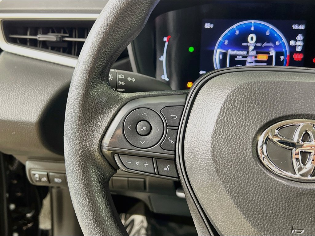 Used 2026 Toyota Corolla LE FWD image 16
