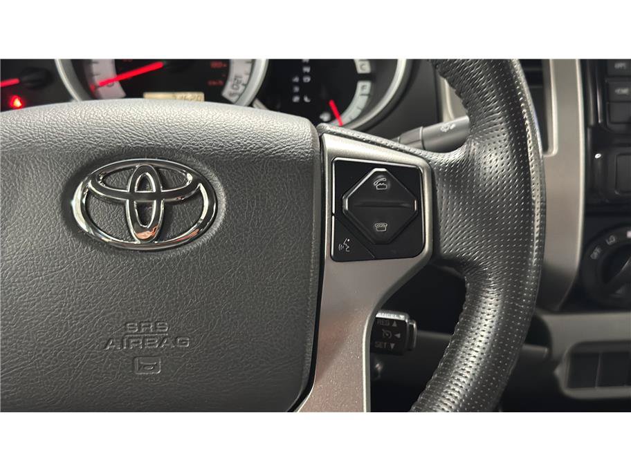 Used 2014 Toyota Tacoma PreRunner w/ TRD Off-Road Package RWD image 34