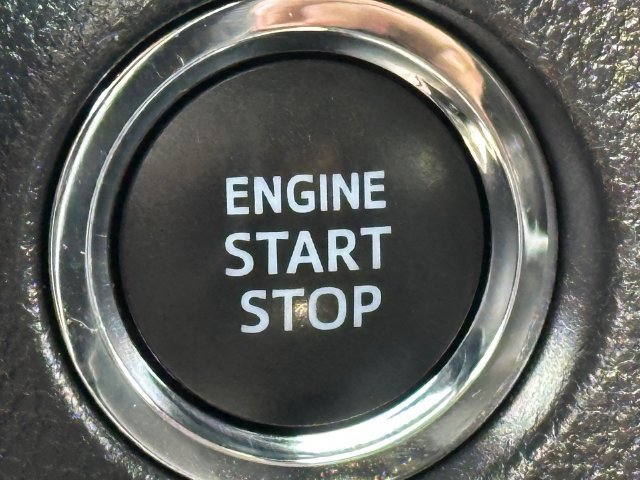 Certified 2025 Toyota RAV4 XLE AWD/4WD image 20
