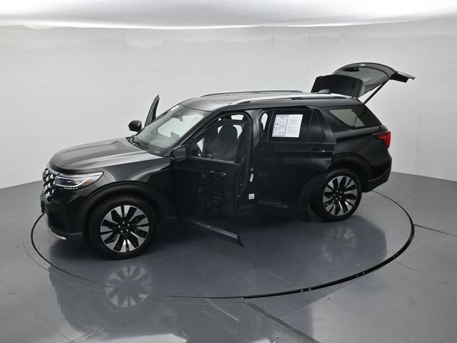 Certified 2025 Ford Explorer Platinum w/ LUX Leather Package AWD/4WD image 53