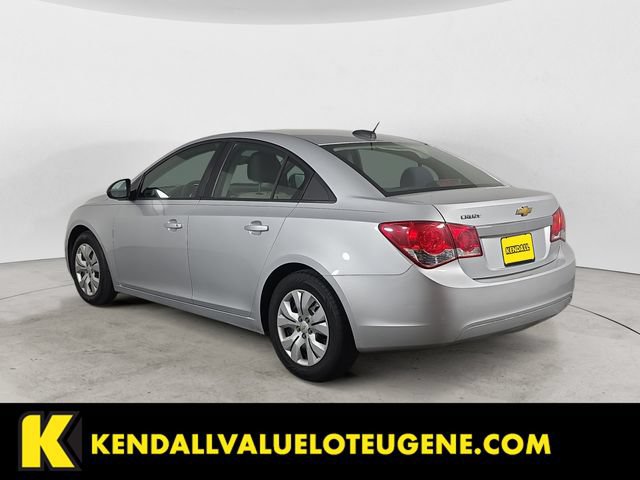 Used 2015 Chevrolet Cruze LS FWD image 3