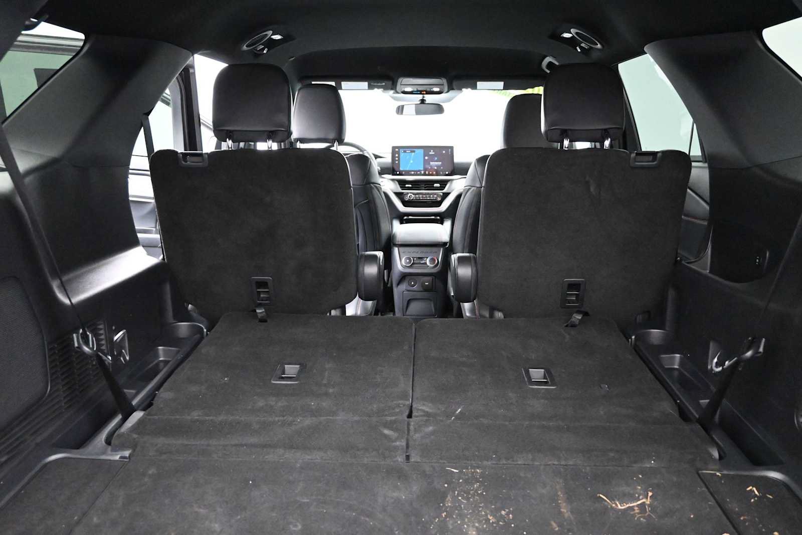 Used 2025 Ford Explorer ST-Line AWD/4WD image 77
