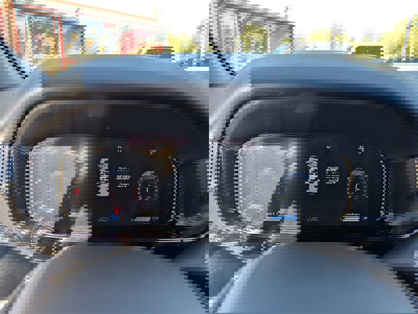 Used 2023 Jeep Wagoneer Series III w/ Preferred Equipment Group image 26