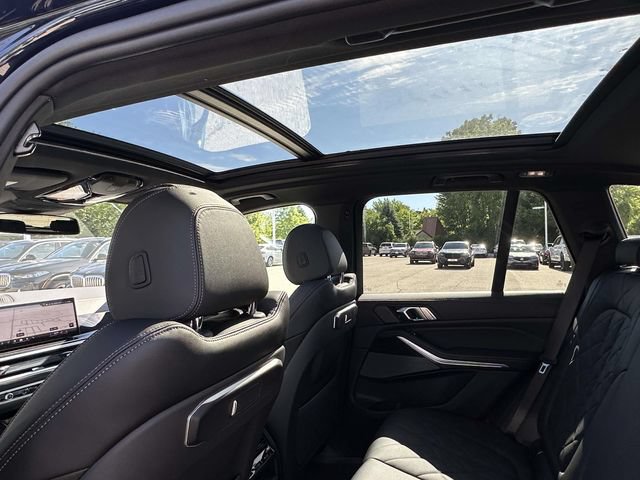 New 2026 BMW X5 xDrive50e w/ M Sport Package AWD/4WD image 11