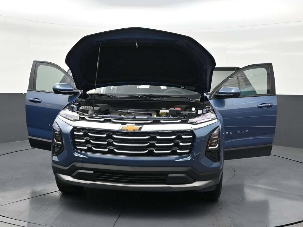 Used 2026 Chevrolet Equinox LT FWD image 33