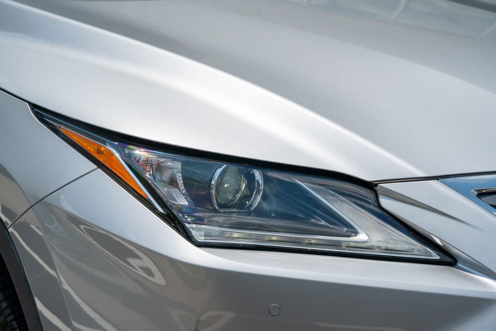 Used 2019 Lexus RX 350L FWD w/ Premium Package image 9