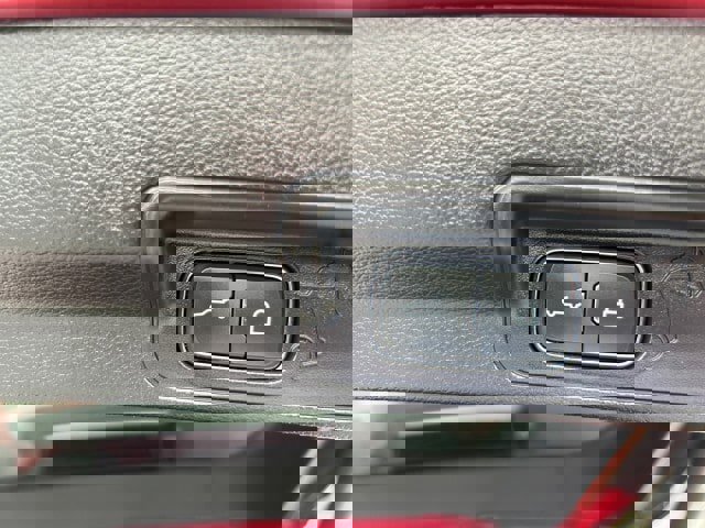 Certified 2022 Ford Explorer Limited w/ Equipment Group 301A image 30