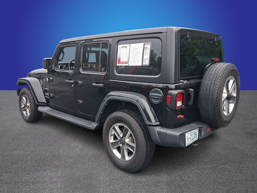 Used 2022 Jeep Wrangler Unlimited Sahara AWD/4WD image 6