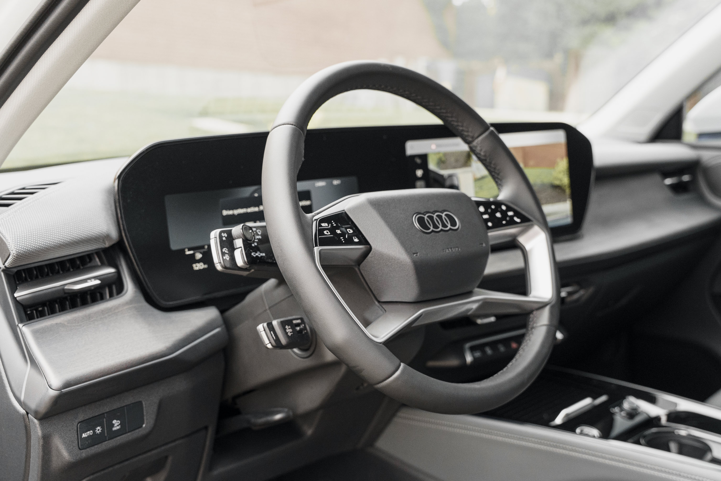 Certified 2026 Audi Q3 quattro 2.0T AWD/4WD image 9