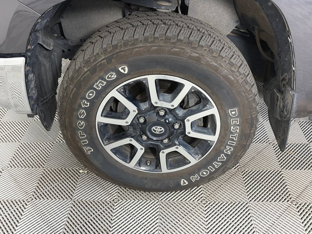 Used 2017 Toyota Tundra SR5 w/ TRD Off Road Package AWD/4WD image 8