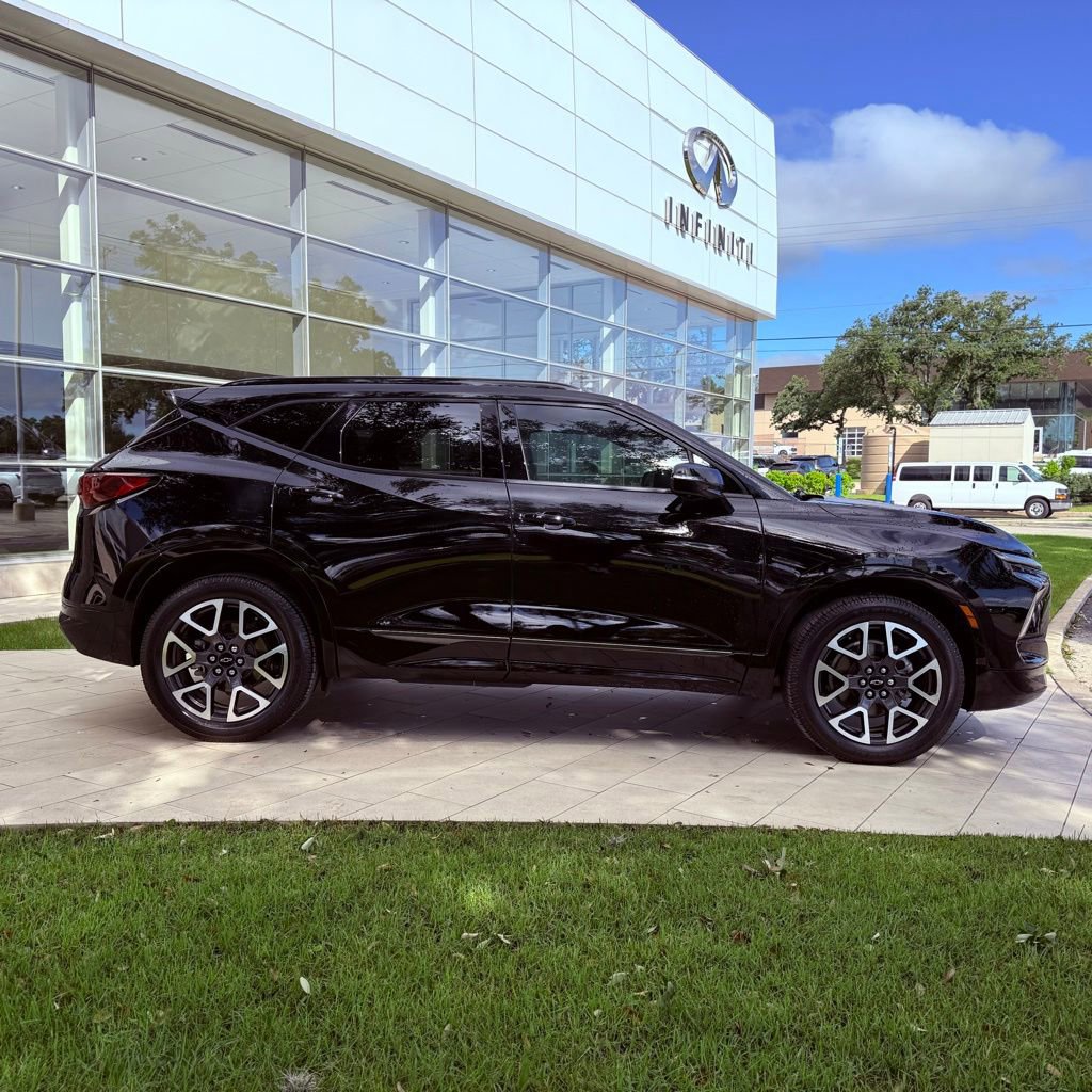 Used 2024 Chevrolet Blazer RS w/ Driver Confidence II Package FWD image 5