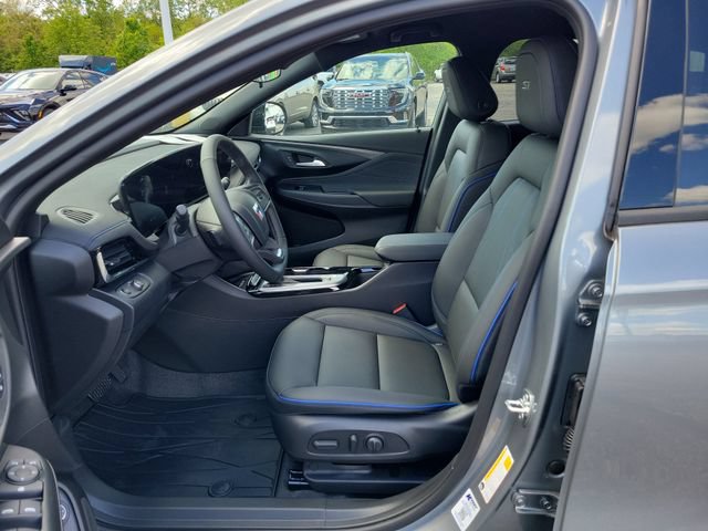New 2026 Buick Envista Sport Touring w/ Convenience I Package FWD image 16