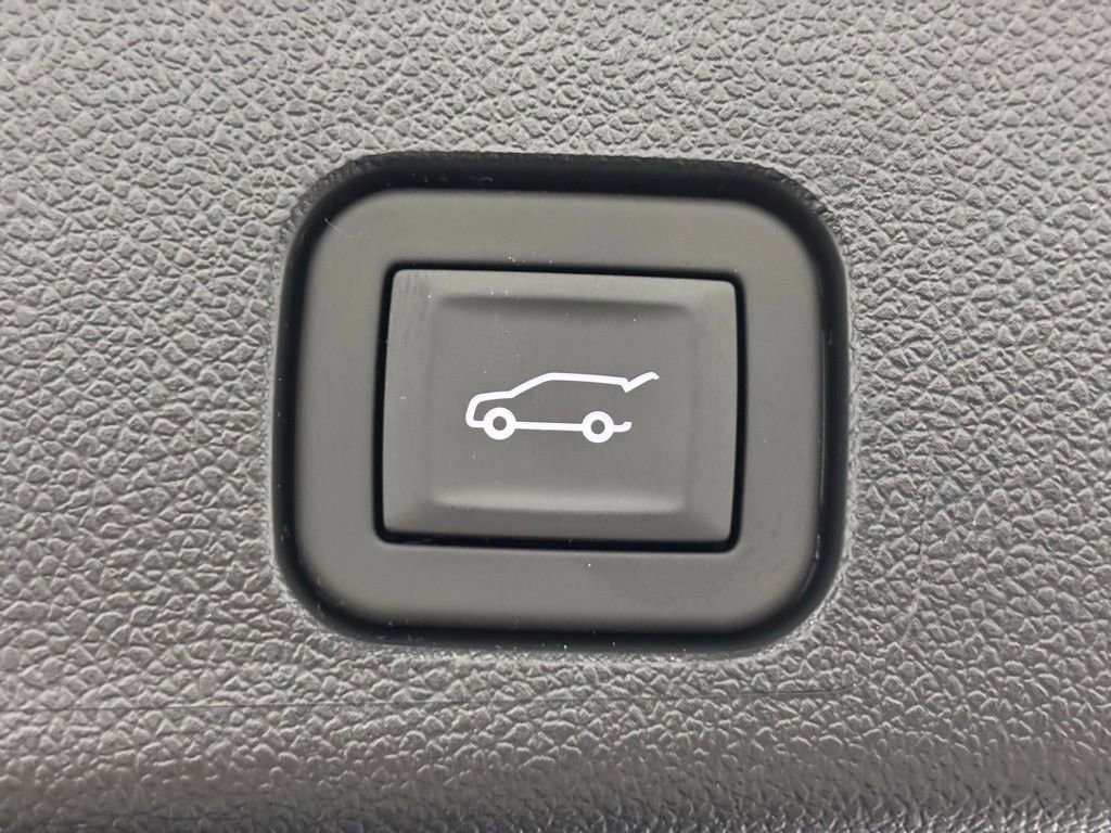 New 2026 Buick Enclave Preferred w/ Power Package image 14